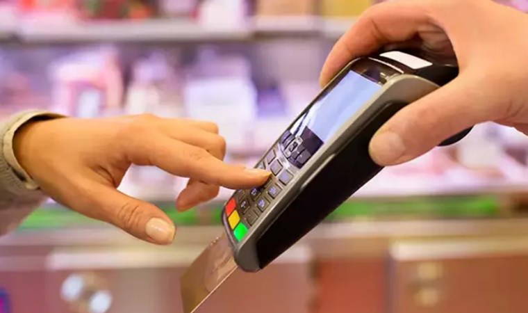 Kredi kartı aidatlarına dev zam