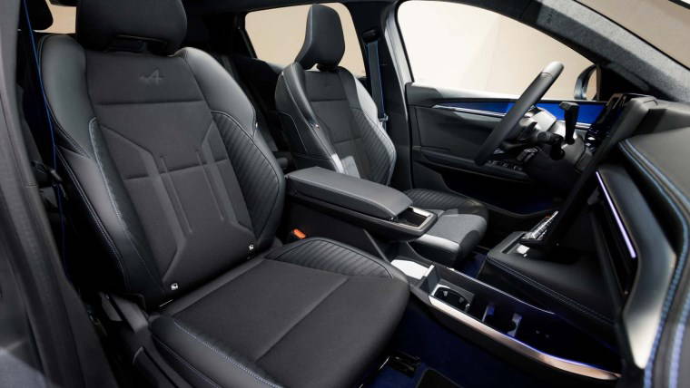 Yeni Renault Scenic, Megane fiyatına geliyor! Türkiye fiyatını hesapladık: İşte 2024 yılının elektrikli otomobili...