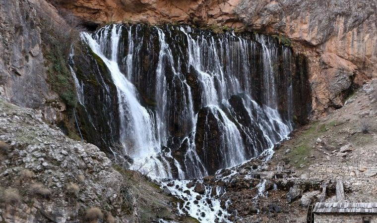 Türkiye'nin doğal harikaları: Eşsiz şelaleler