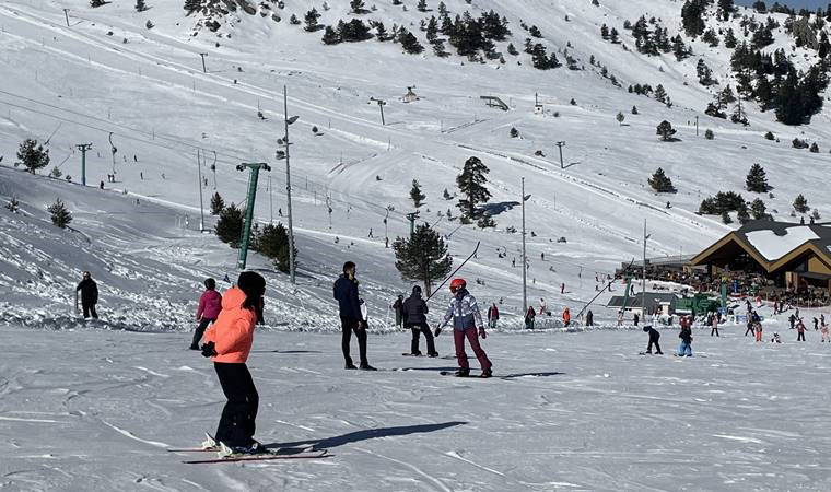 Bolu'da iki mevsim bir arada yaşanıyor