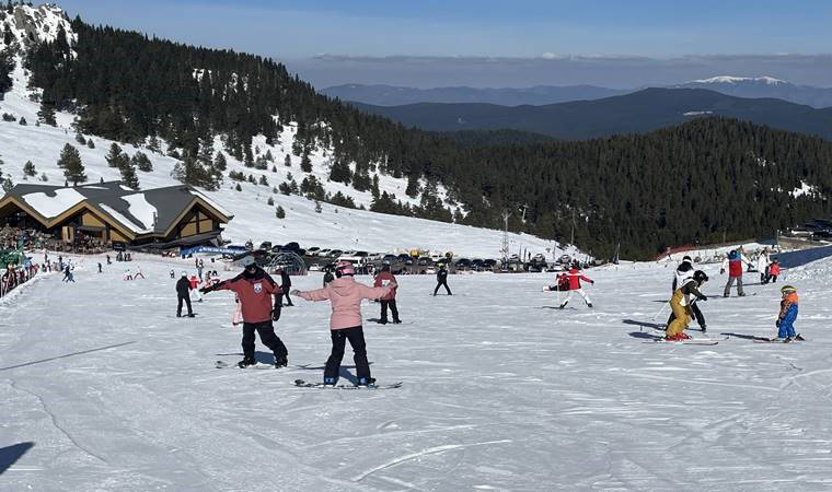 Bolu'da iki mevsim bir arada yaşanıyor