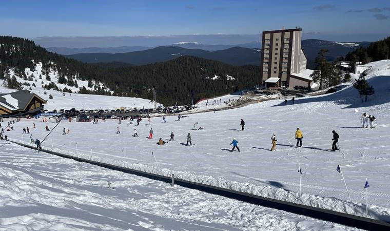 Bolu'da iki mevsim bir arada yaşanıyor