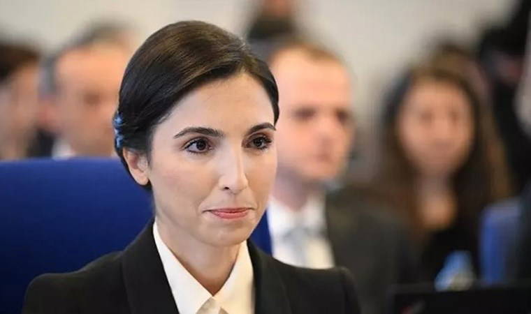 Hafize Gaye Erkan'ın istifası dünyada nasıl yankılandı?