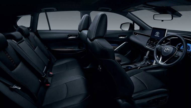 Toyota Corolla Cross yenilendi: Yeni ızgara ve teknik yükseltmelerle tanıtıldı