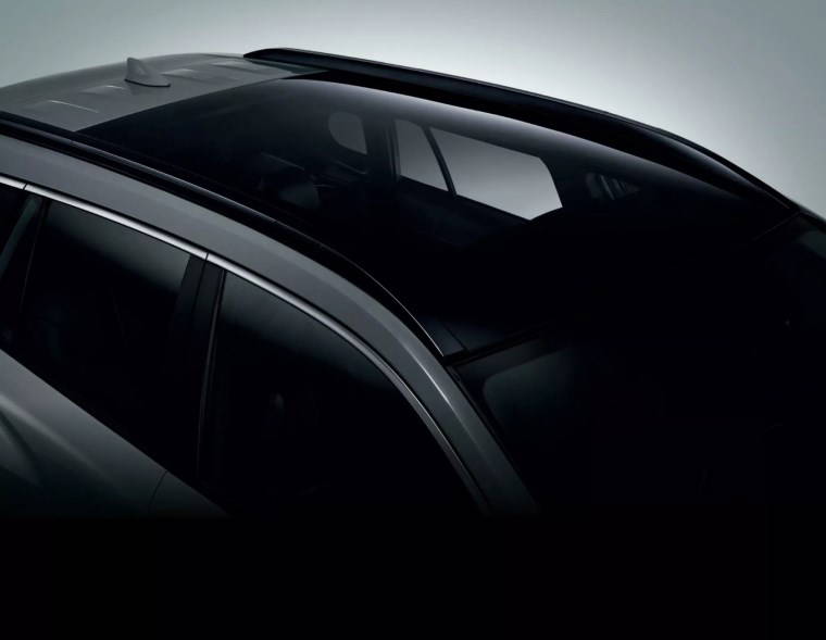 Toyota Corolla Cross yenilendi: Yeni ızgara ve teknik yükseltmelerle tanıtıldı