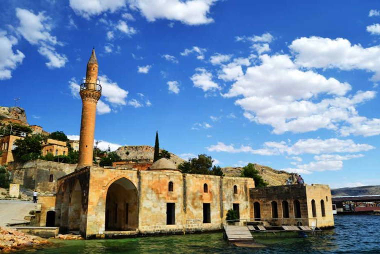 Güneydoğu Anadolu'nun mistik köyü: Rumkale