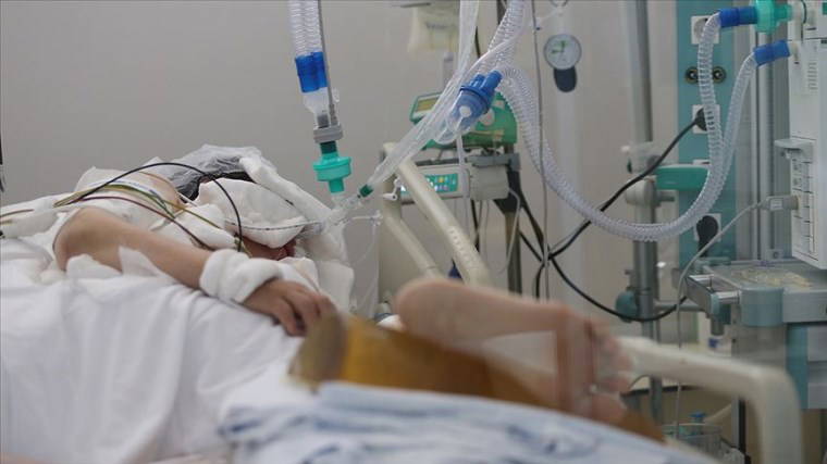 Prof. Dr. Derya Unutmaz'dan çok konuşulacak açıklama: 'Kanser 10-15 yıla tarih olacak'