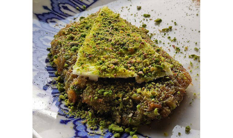 Kilis'in meşhur tatlısı iftar sofralarınızı süsleyecek: İşte nefis Cennet Çamuru tatlısı tarifi...