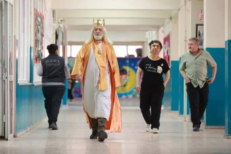 Yerel seçimler renkli görüntülere sahne oldu!