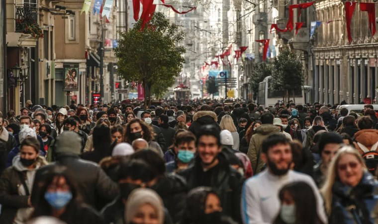 TÜİK 'yaşam memnuniyeti' sonuçlarını açıkladı: Erkekler daha umutlu, kadınlar daha mutlu!