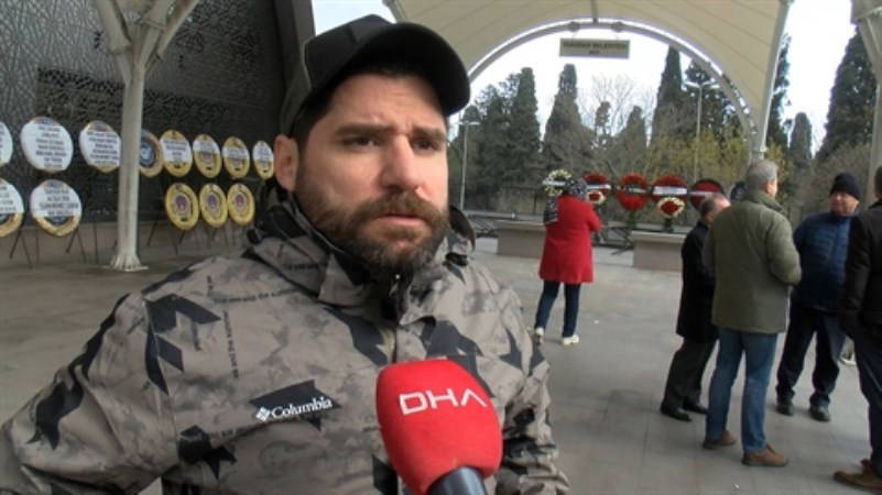 Motosiklet kazasında hayatını kaybeden ünlü oyuncu Efe Deprem, son yolculuğuna uğurlandı