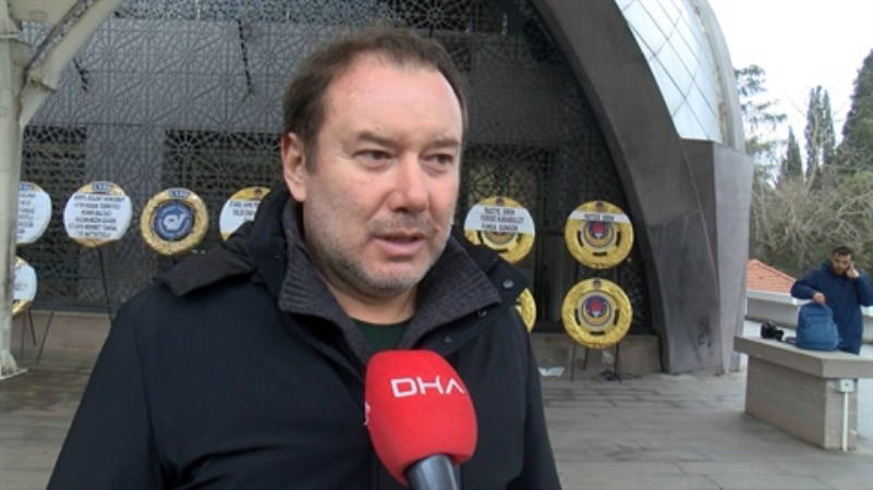 Motosiklet kazasında hayatını kaybeden ünlü oyuncu Efe Deprem, son yolculuğuna uğurlandı