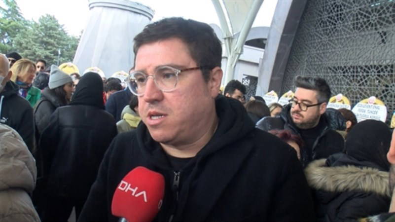 Motosiklet kazasında hayatını kaybeden ünlü oyuncu Efe Deprem, son yolculuğuna uğurlandı