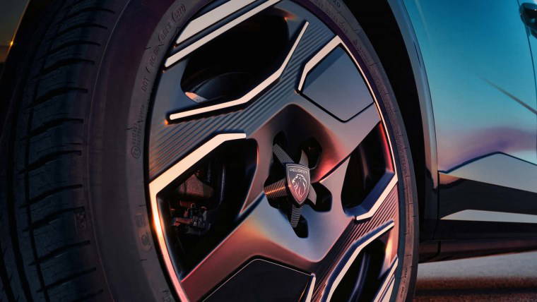Yeni nesil Peugeot 3008 yaz aylarında Türkiye'de: İşte fiyatı ve teknik özellikleri
