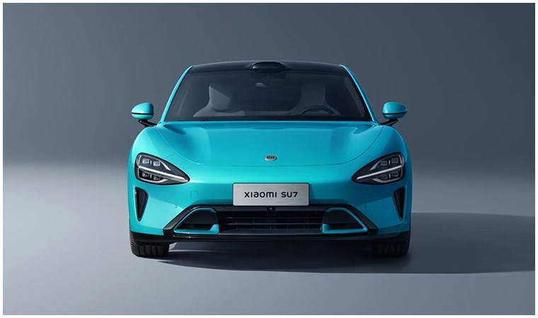 Xiaomi SU7, Porsche Taycan'ı geride bırakan performansı yarı fiyatına sunuyor! 5 dakikada 350 kilometre menzil...
