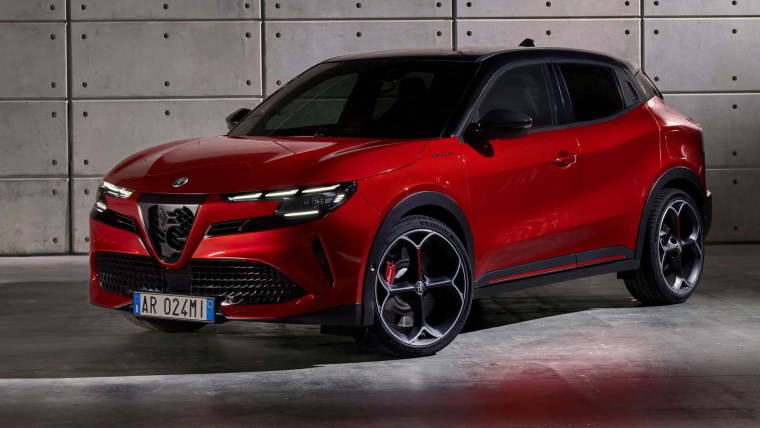 Alfa Romeo Milano teknik özellikleri ve fiyatı: Yeni model Türkiye'ye geliyor...