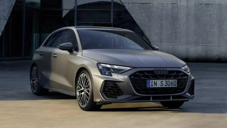 2024 Audi S3 ortaya çıktı: Daha fazla güç ve Akrepovic egzoz seçeneği ile geliyor...