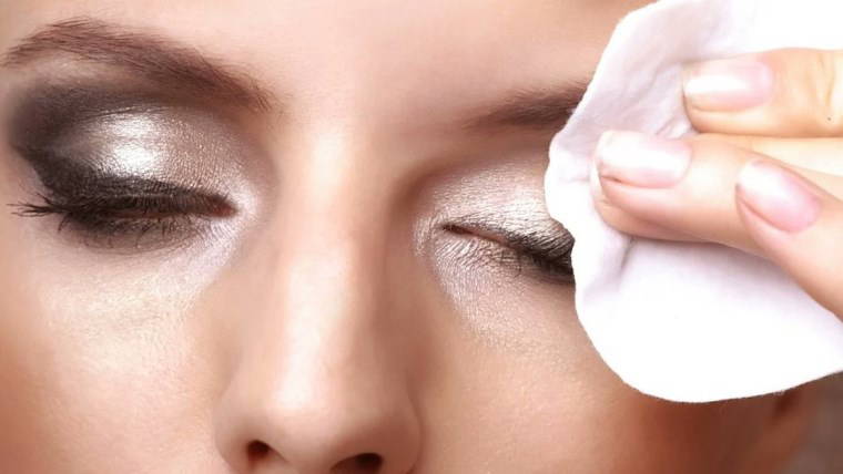 Dermatoloji uzmanından 'cilt bariyeri' uyarısı: Makyaj yapmadan bir daha düşünün...