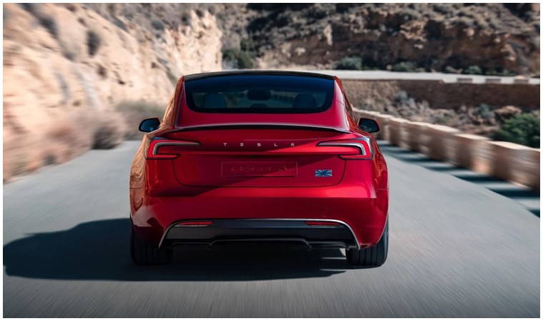 Tesla'da tarihin en büyük geri çağırması! Milyonlarca araç etkilenecek...