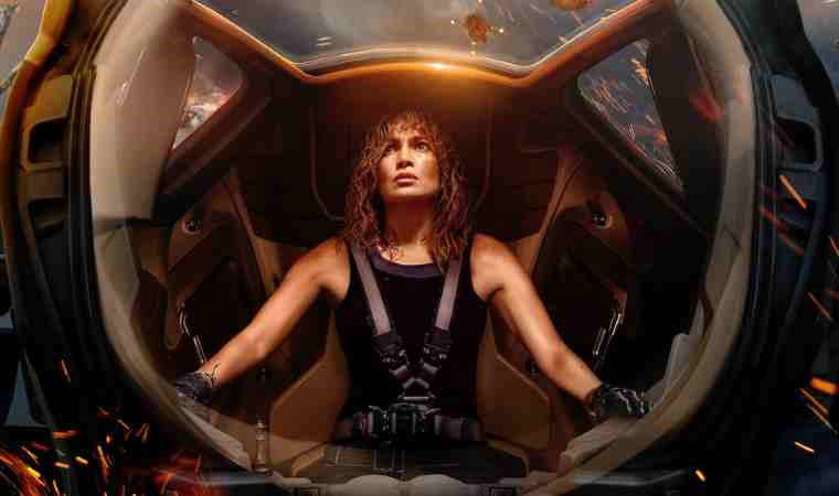 Beklenen film ve diziler bu ay Netflix'te: Kimler Geldi Kimler Geçti, Atlas, Sen Büyümeye Bak...