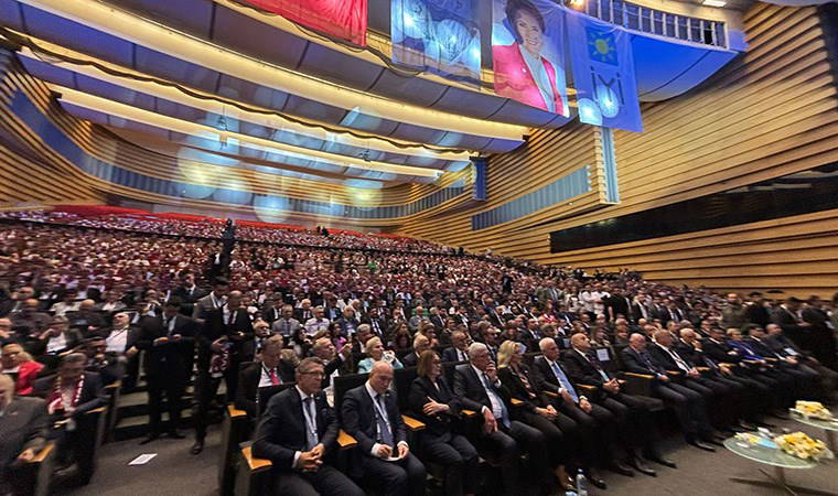 İYİ Parti'de kurultay günü: İşte Cumhuriyet'in kadrajından salondan kareler