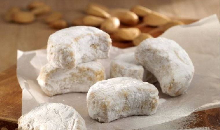 Mis gibi kokusu mutfağınızı saracak: Kavala Kurabiyesi tarifi...