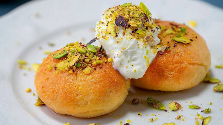 Ayvalık mutfağının peynirli lezzeti: Lor tatlısı tarifi..