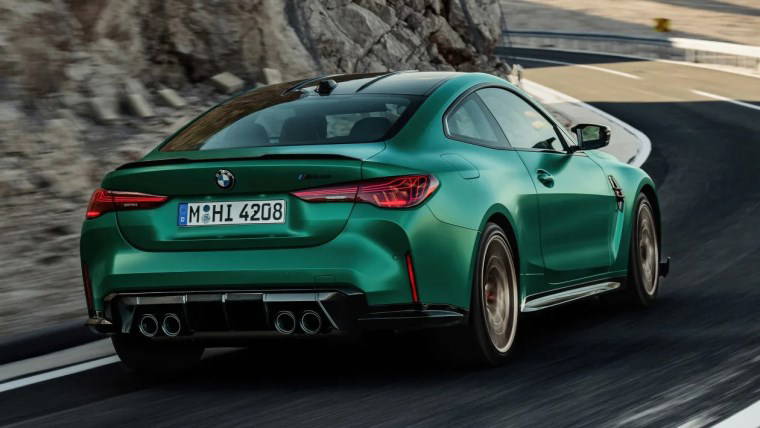 Yeni 2024 BMW M4 CS ortaya çıktı: 550 beygir güç, karbonfiber malzemeler...