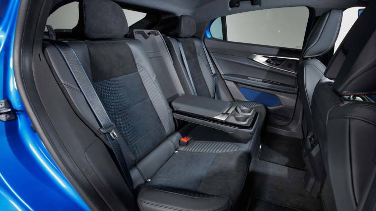 Renault Rafale geliyor! İşte Coupe SUV modelin fiyatı ve teknik özellikleri...