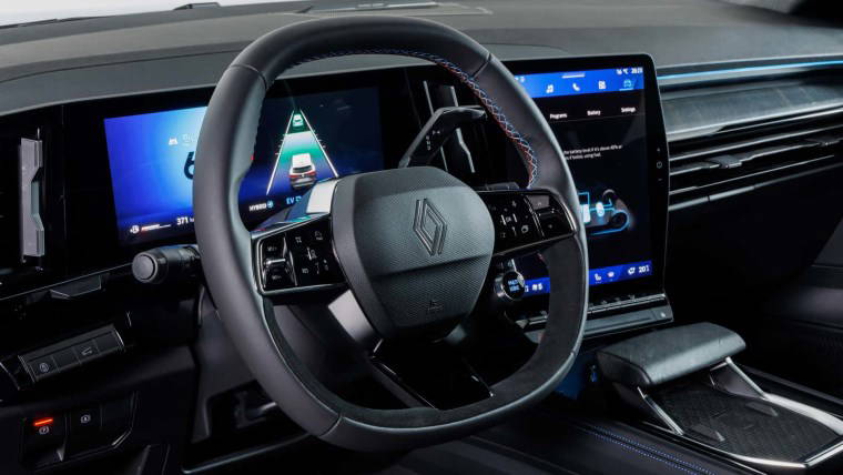 Renault Rafale geliyor! İşte Coupe SUV modelin fiyatı ve teknik özellikleri...