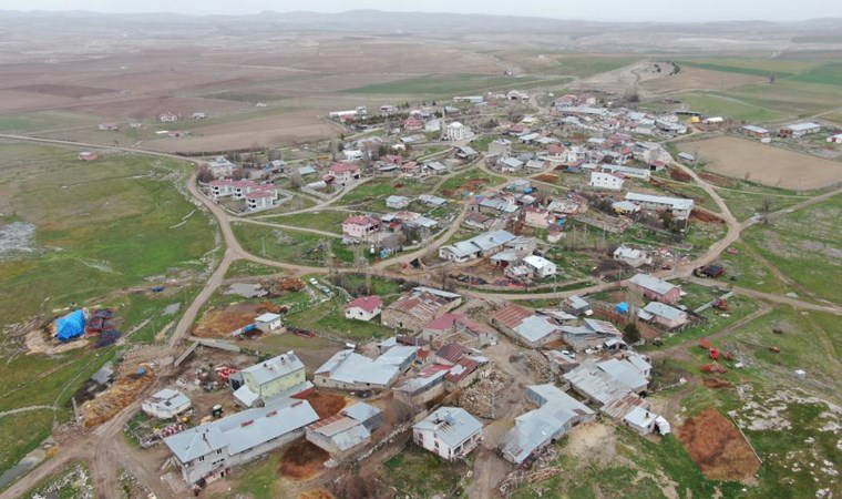 Ünlü sanatçılar da talip: Sivas’ta kilise satılıyor