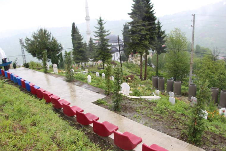 Sosyal medyada gündem oldu: Stadyum değil mezarlık