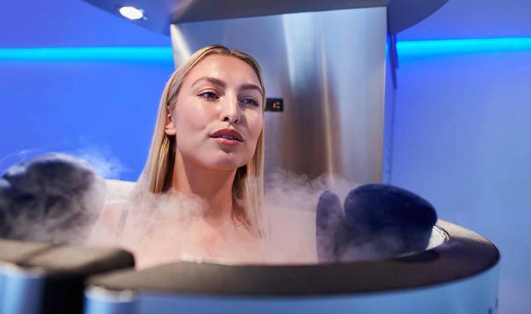 Gelecekte 'hayata döndürülme' umuduyla bir insan donduruldu!