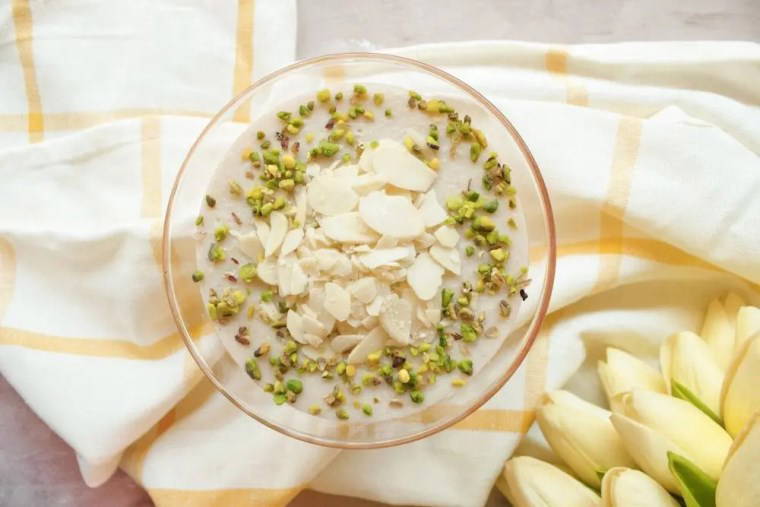 Osmanlı mutfağından geleneksel bir lezzet: Keşkül tarifi...