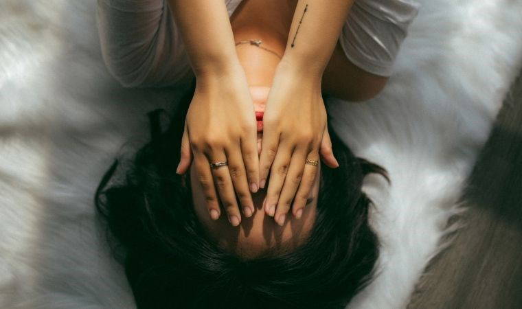 Kaygıyı azaltıyor, bedeninizin ve zihninizin rahatlamasına yardımcı oluyor: Stresi azaltan 7 etkili besin