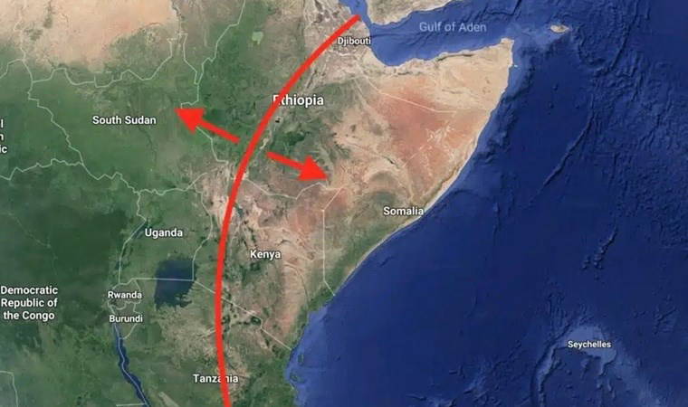 Afrika parçalanıyor, yeni bir kıta ortaya çıkıyor!