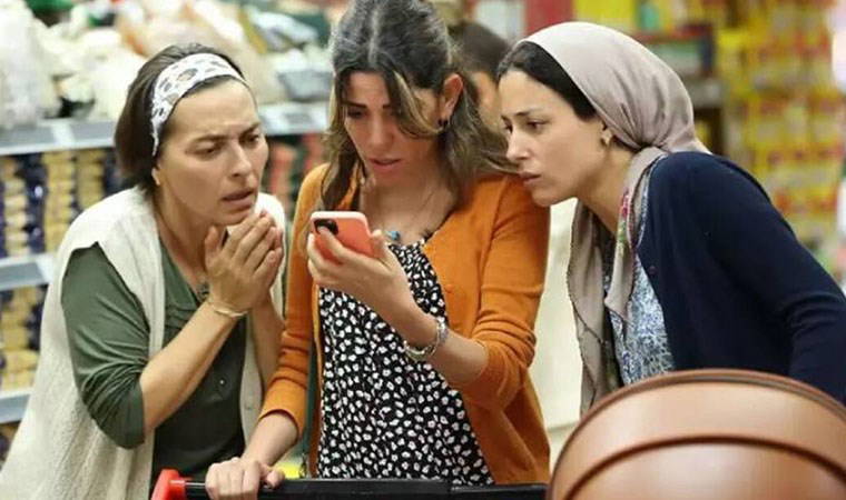 TV yayın akışı 12 Mayıs Pazar! Hangi kanalda ne var, günün filmleri ve dizileri neler?