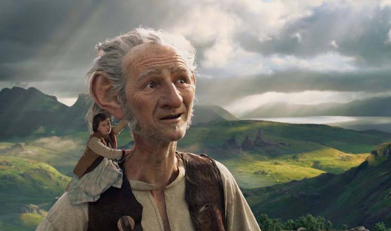 TV yayın akışı 11 Haziran Salı! Hangi kanalda ne var, günün filmleri ve dizileri neler?