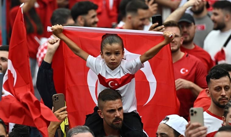 A Milli Takım'a büyük destek: Dortmund sokakları kırmızı-beyaz (18 Haziran 2024)