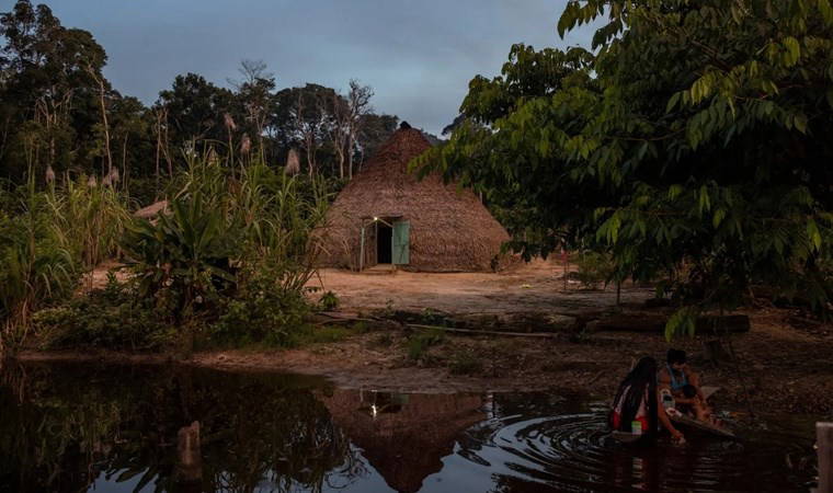 Elon Musk'ın internet verdiği kabile şikayetçi