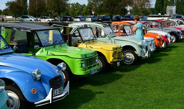 Otomobil renk seçimindeki 20 yıllık değişim! İşte en çok tercih edilen renkler: Her 5 modelden 4'ü...