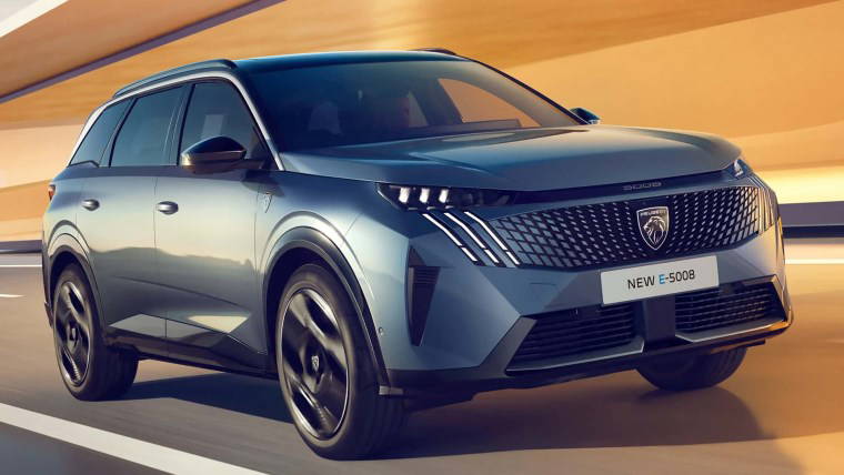 Günler sonra geliyor! İşte yeni Peugeot 5008'in fiyatı ve teknik özellikleri...