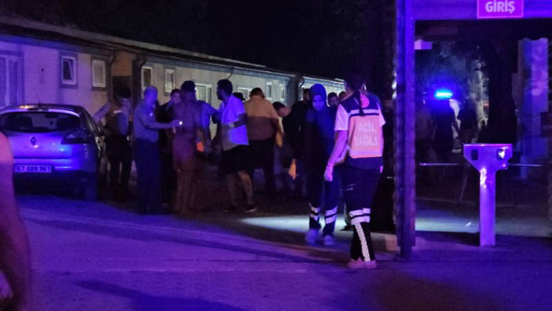 'Tesisi boşaltma' kavgasında 2 kişiyi vuran plaj görevlisi tutuklandı