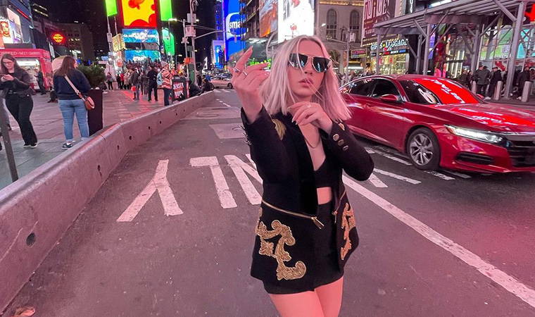 Ece Seçkin'den itiraf... 'Babam hâlâ tepki gösteriyor'