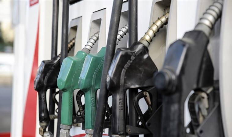 Tabelalar değişti: Benzin fiyatlarına büyük zam!