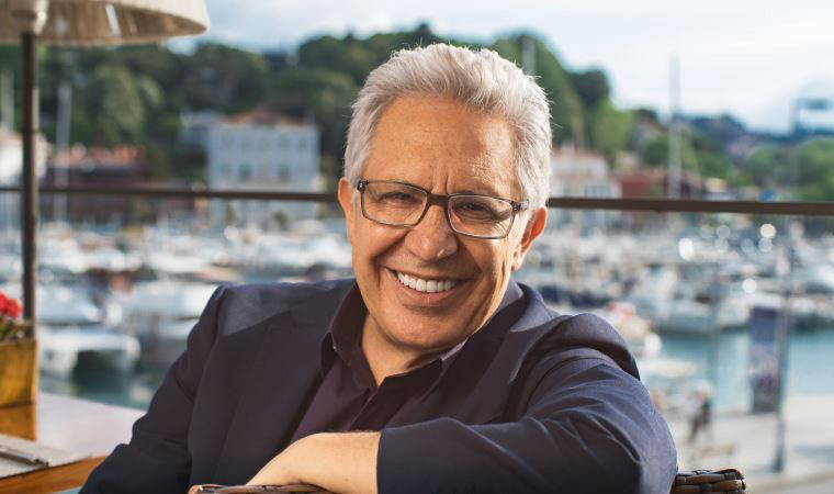 Özgür Özel tek tek sıraladı: İşte en çok dinlediği 15 şarkı!