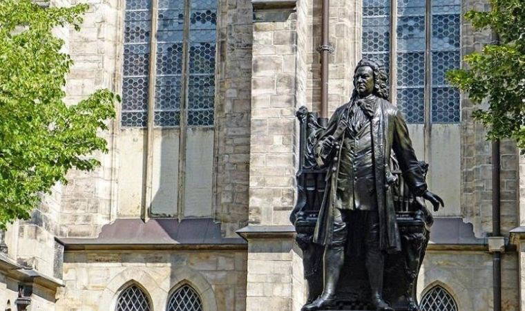 İnsan külünden golf topuna... Uzayın derinliklerinde kaybolan 6 nesne!