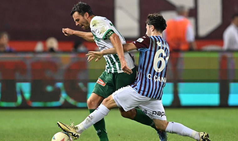 Spor yazarları Trabzonspor - St Gallen maçını değerlendirdi: 'Ruhen orada değil gibiydiler'