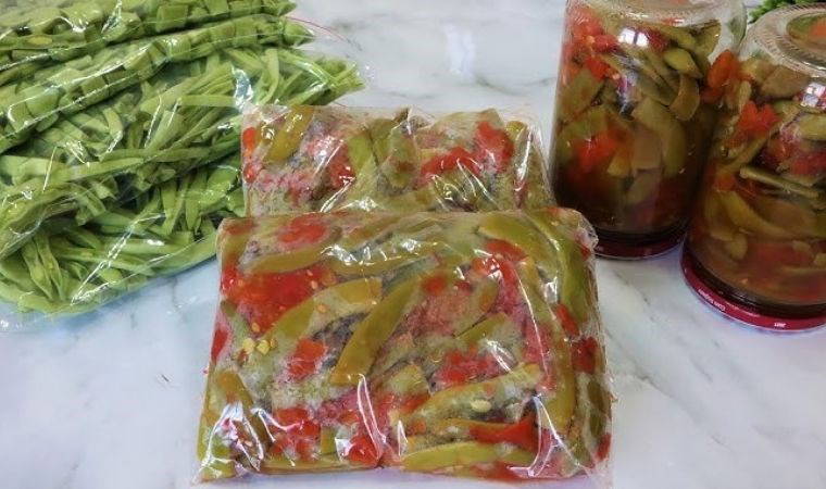 Dondurucuda saklayın, kış aylarında afiyetle tüketin: Kışlık taze fasulye tarifi...