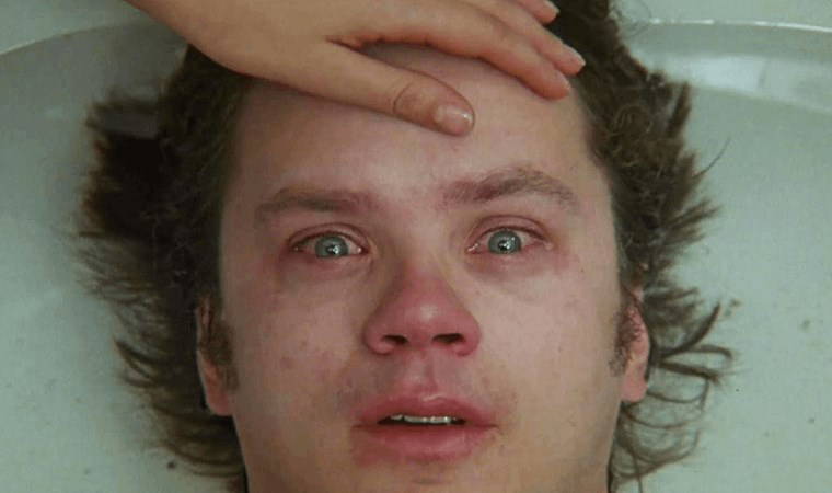 Anlamak için en az 2 kere izlemeniz gereken korku filmleri...